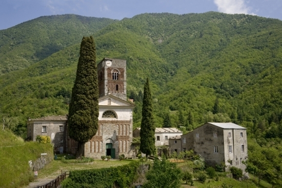 Abbazia di Sant' Andrea Borzone - Borzonasca - Liguria